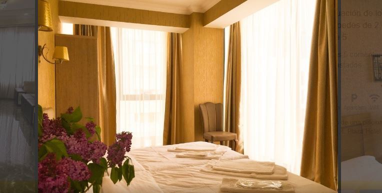 L Plaza Hotel Tiflis Exterior foto
